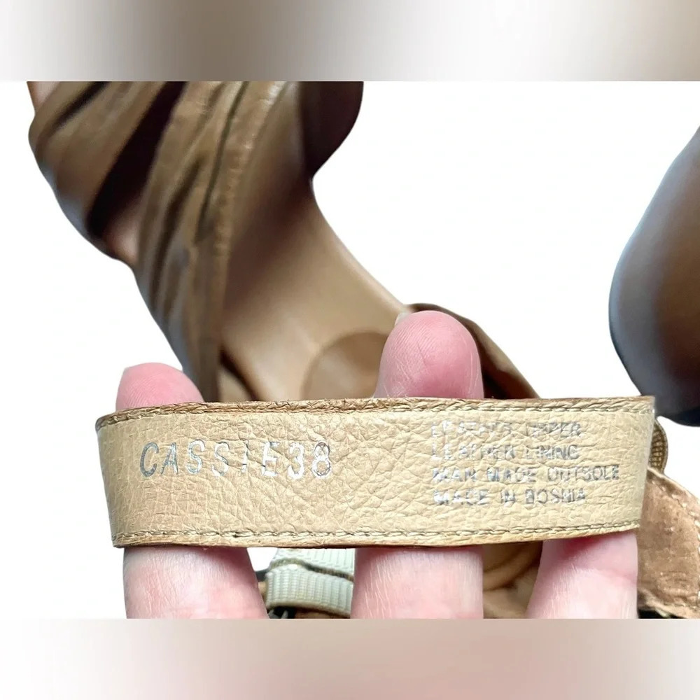 Miz Mooz Cassie Classic Tan Soft Leather Strappy Heeled Sandals Size 38/7.5 - Picture 4 of 5